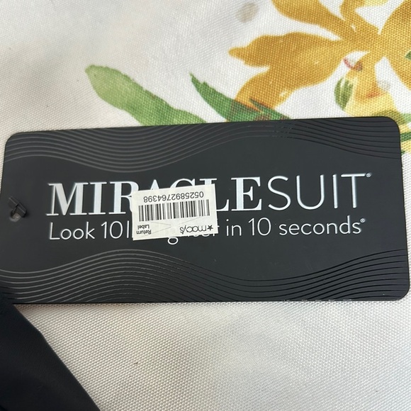 Miraclesuit Black Skorts - Swim Skirt with Elastic Waistband - Picture 9 of 9